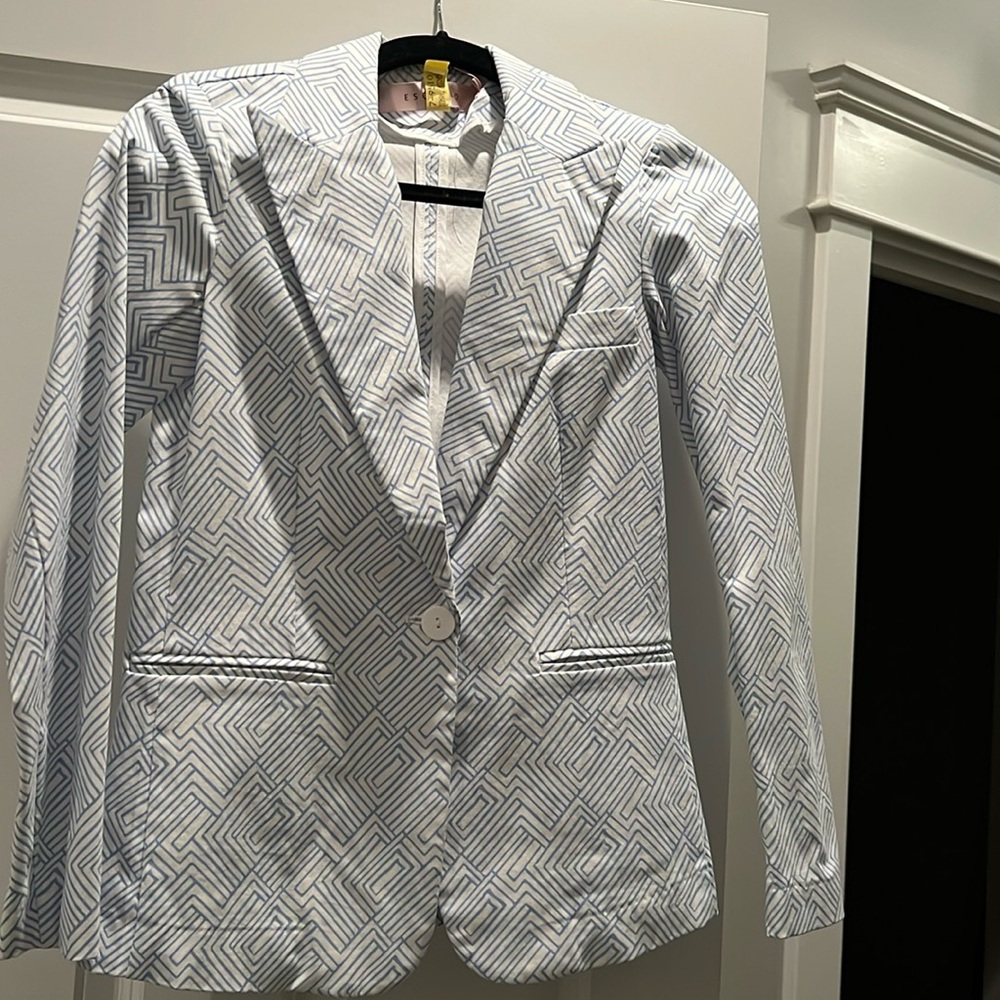 Esqualo suit